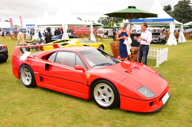 Ferrari F40 sfida AutoScout24