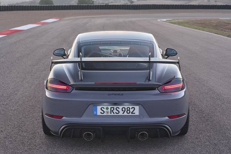 Porsche 718 cayman GT4 RS 5