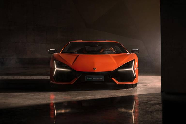 Lamborghini Revuelto 04