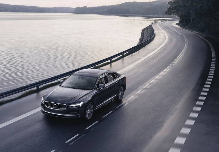 volvo-s90-overview
