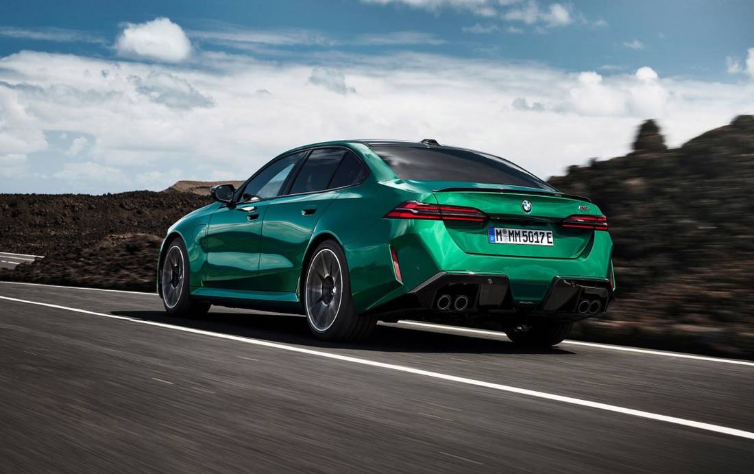 BMW-M5-2025-2