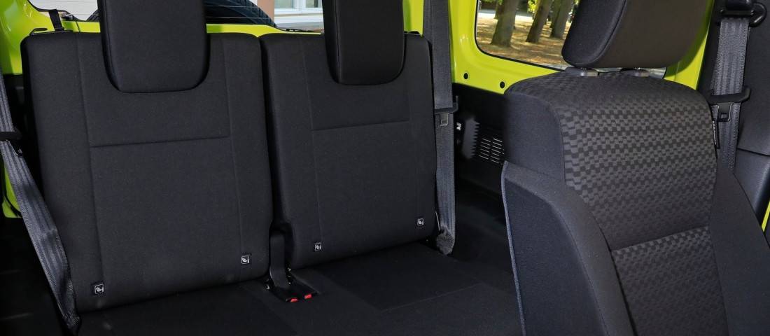 suzuki-jimny-seats