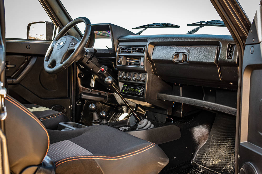 Lada-4x4-Interior