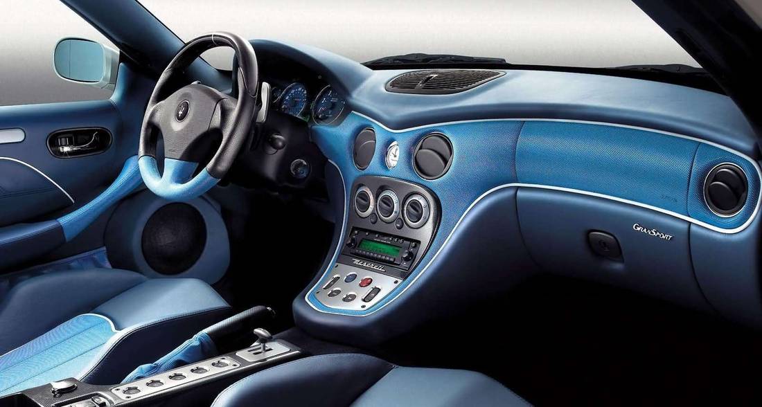 maserati-gransport-interior