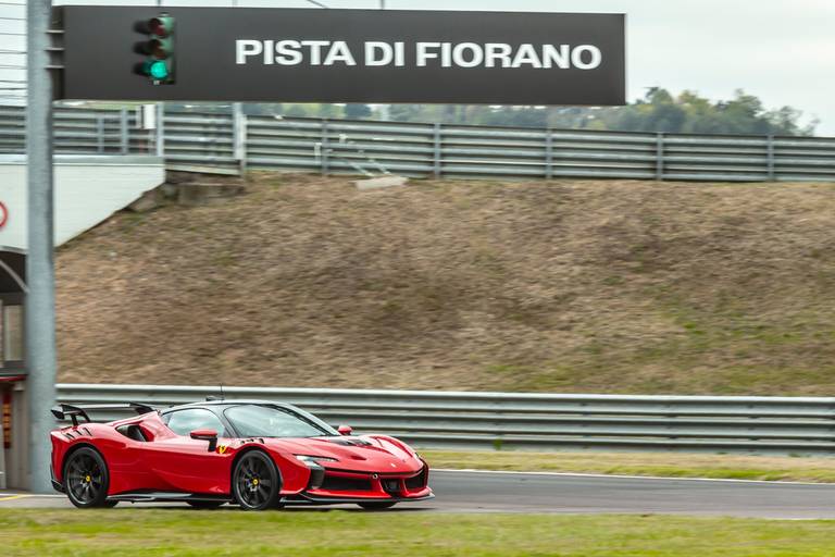 SF90 XX Stradale 02
