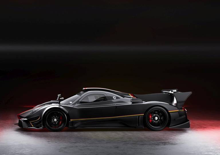 ZONDA-R RENDER02-copia