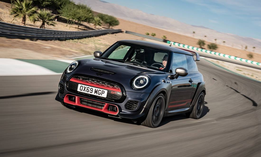 mini-john-cooper-works-gp-front