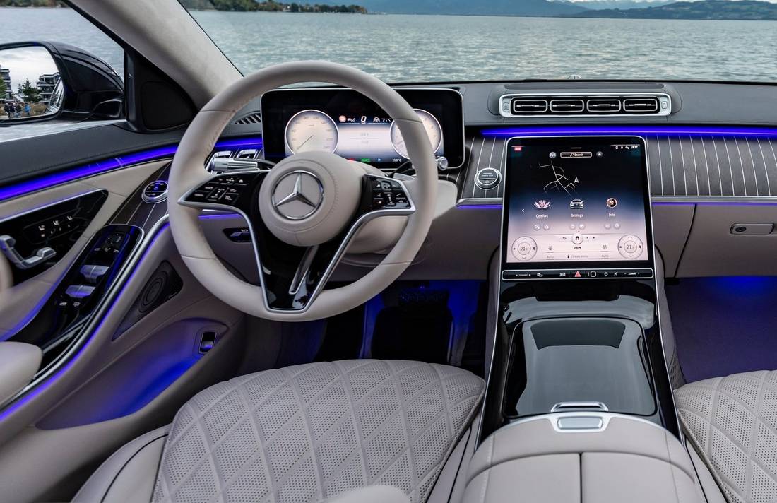 mercedes-benz-s-500-interior