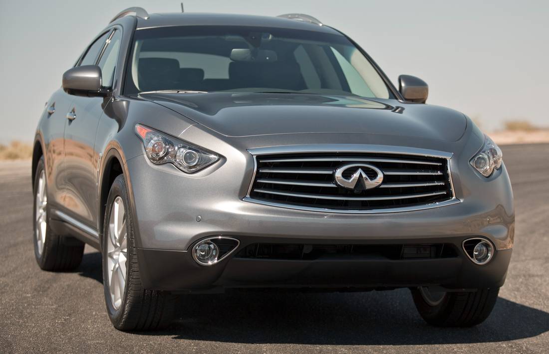 infiniti-fx-front