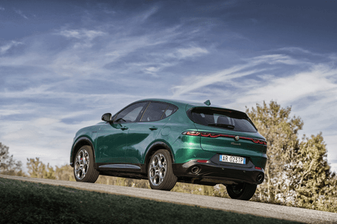 Alfa Romeo Tonale Plug-in Hybrid Q4, la più veloce