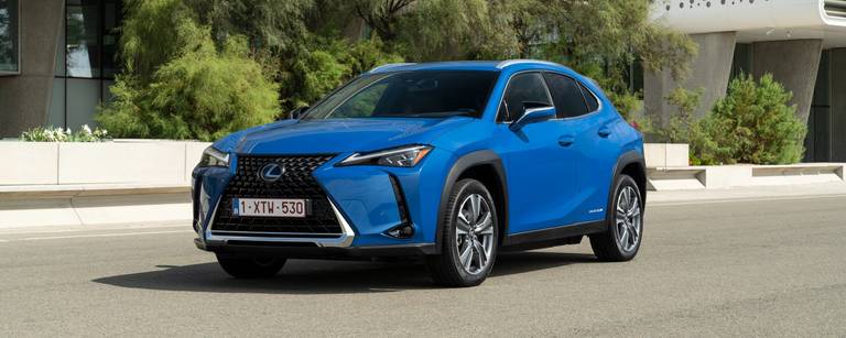 lexus-ux-300e-crossover-elettrico-autoscout24