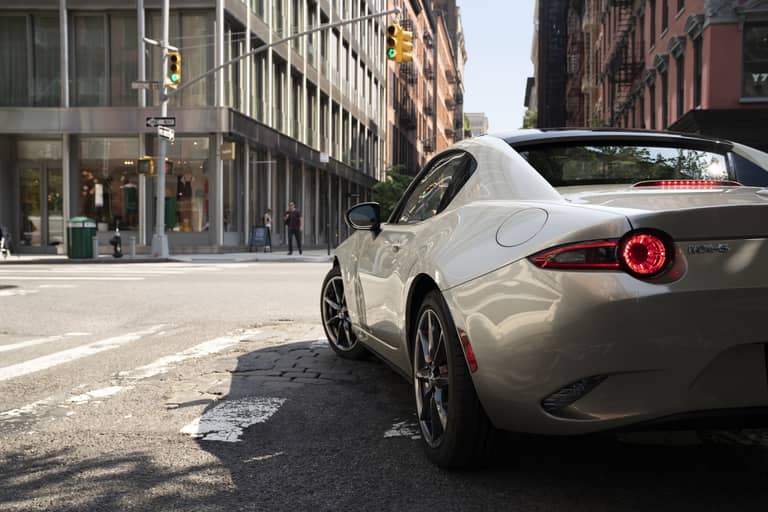 2022-Mazda-MX-5-Miata-RF 01-1024x683