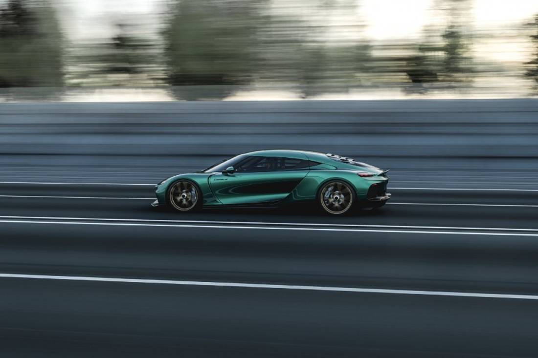 El Koenigsegg Gemera estrena un V8