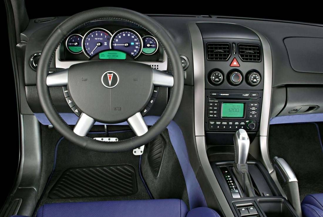 pontiac-gto-interior