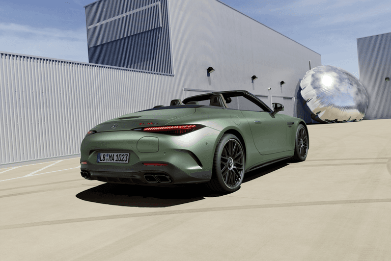 Mercedes-AMG SL 63 S E PERFORMANCE 03