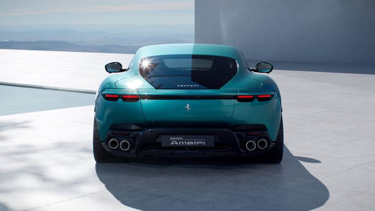 NewFerrari green 16 9 7 d076766a-b327-4dde-988d-54e7795f0426