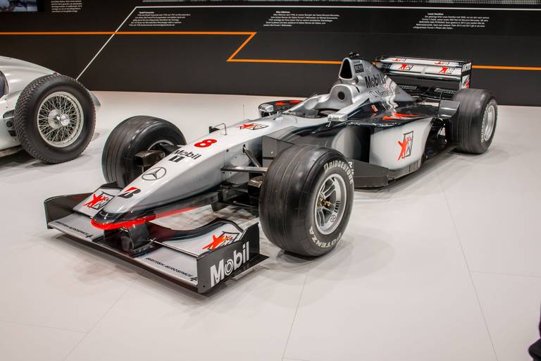McLaren MP4-13